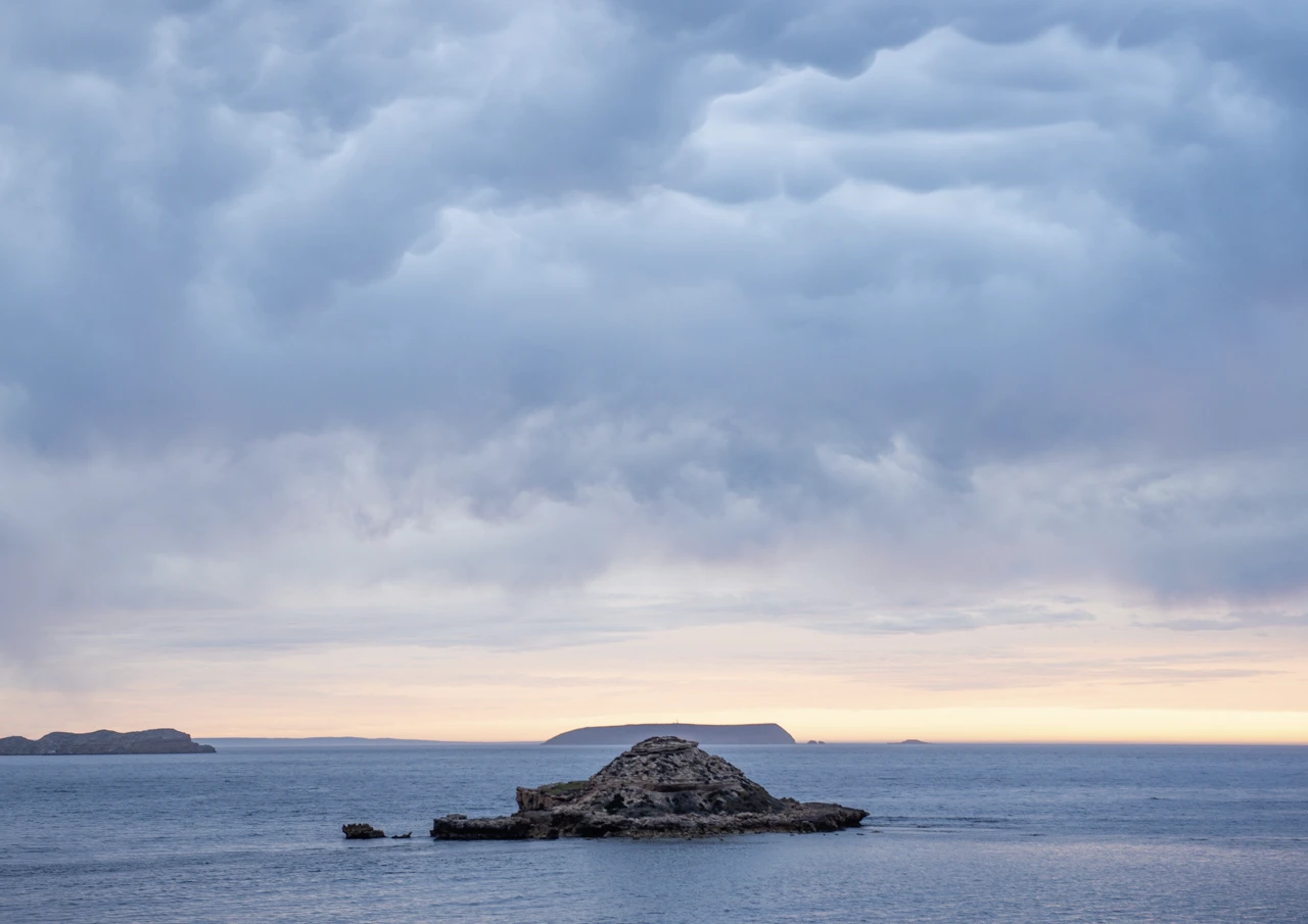 Chinamans Hat Island