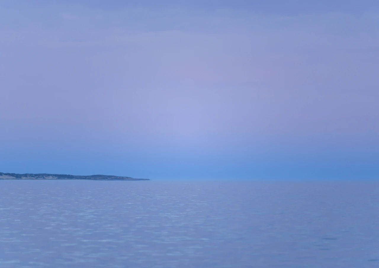 Gorgeous mauve shades as the sun sets Mauve shades as the sun sets Marion Bay