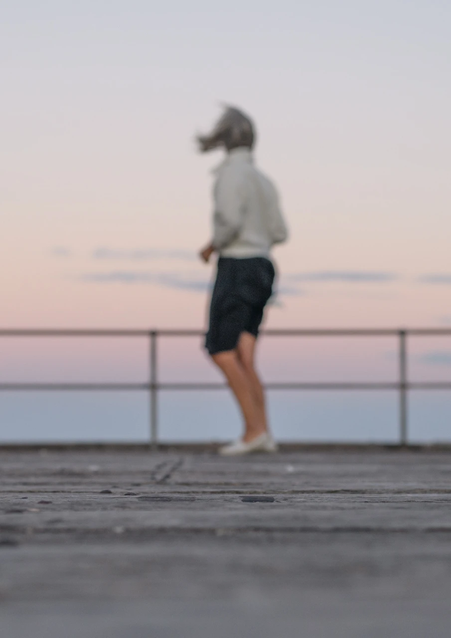 Wendy Philip windy day Stenhouse jetty-2 Wendy Philip blurry photo windy day