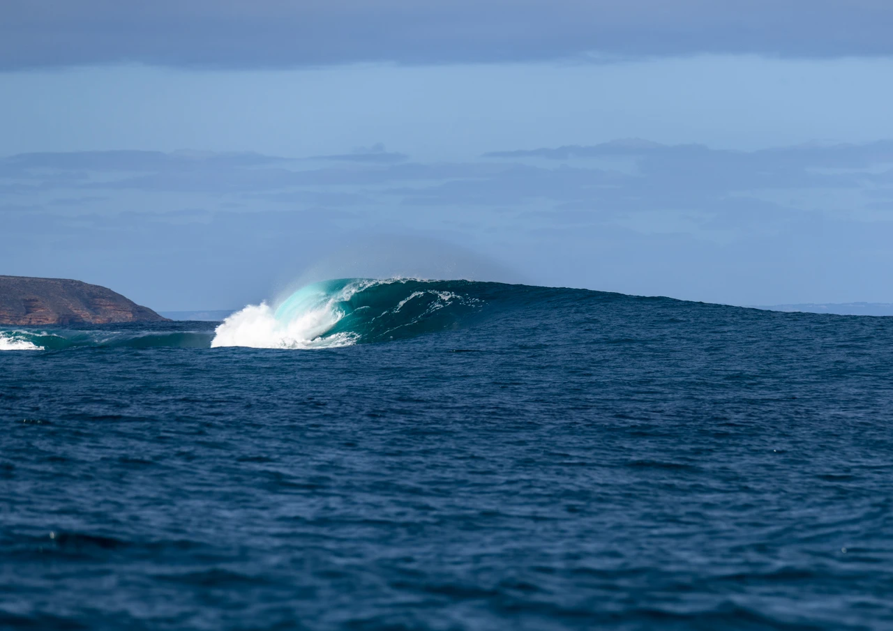 Rising out of nowhere Eames reef Rising out of nowhere Eames reef off South Yorke Peninsula