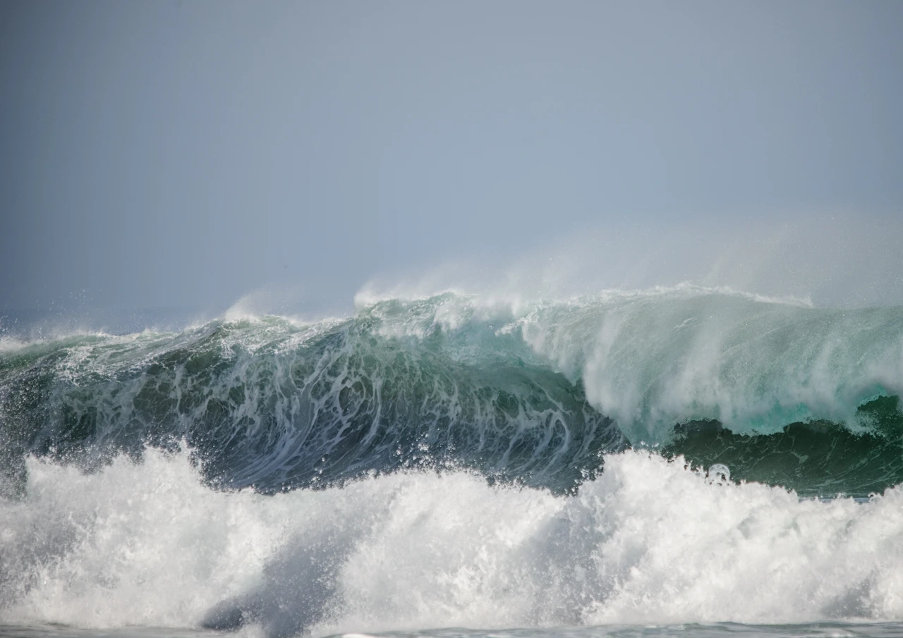 Big surf West cape Yorke Peninsula Big wave West Cape Yorke Peninsula